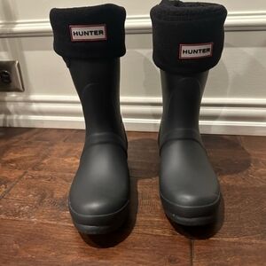 Hunter short rain boots